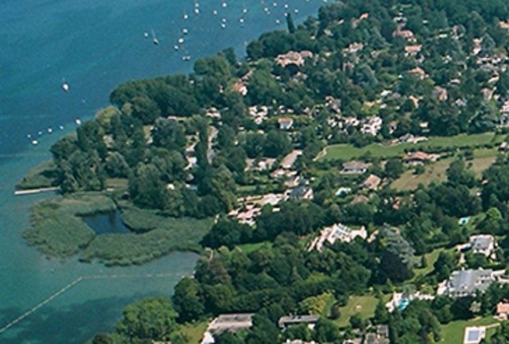 Villa individuelle, belle parcelle proche du lac